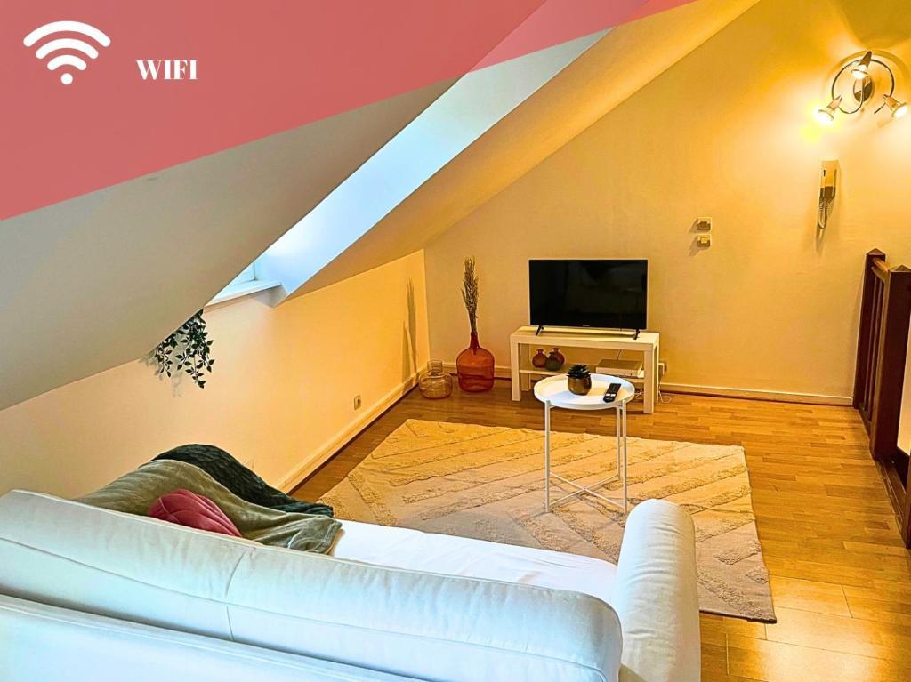 Appart Cosy Renove Avec Ac Hypercentre Немур Экстерьер фото