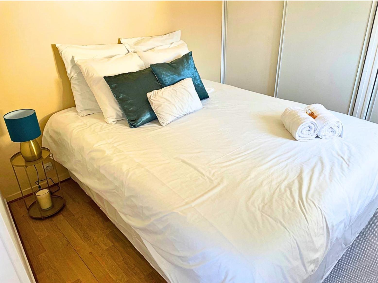 Appart Cosy Renove Avec Ac Hypercentre Немур Экстерьер фото
